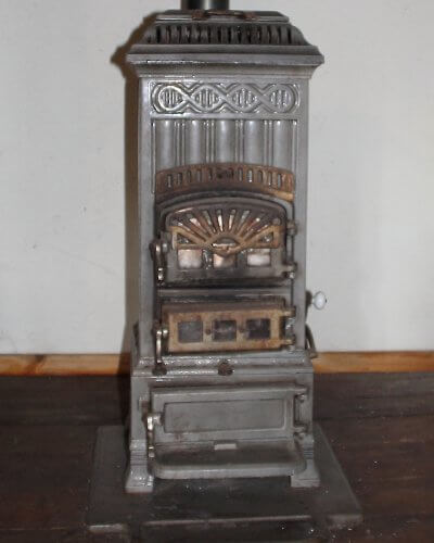 Holz-Kohle Ofen